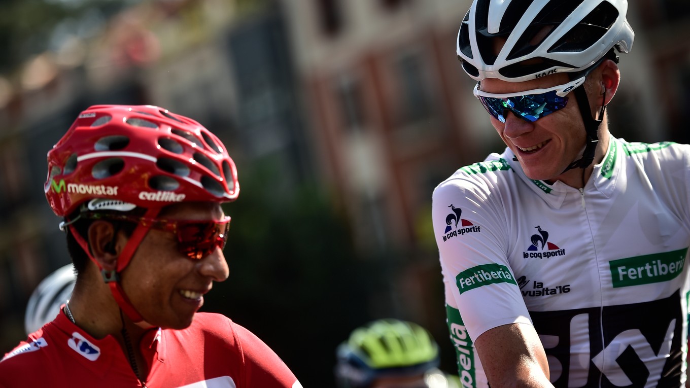 Budúcoročna Vuelta začne vo Francúzsku. Na snímke líder tohtoročných pretekov Nairo Quintana (vľavo) a Chris Froome.