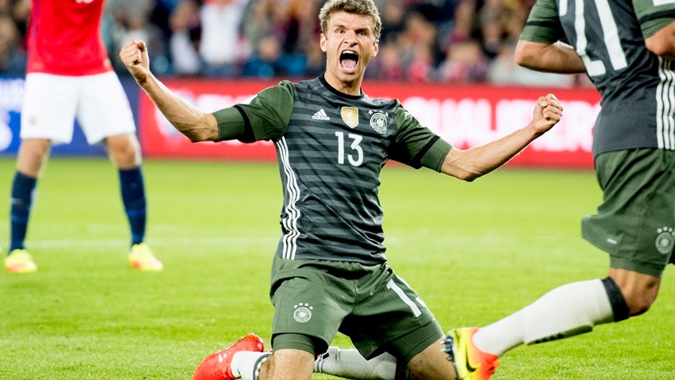 Thomas Müller sa na EURO trápil, ale na úvod novej kvalifikácie potvrdil svoje kvality.