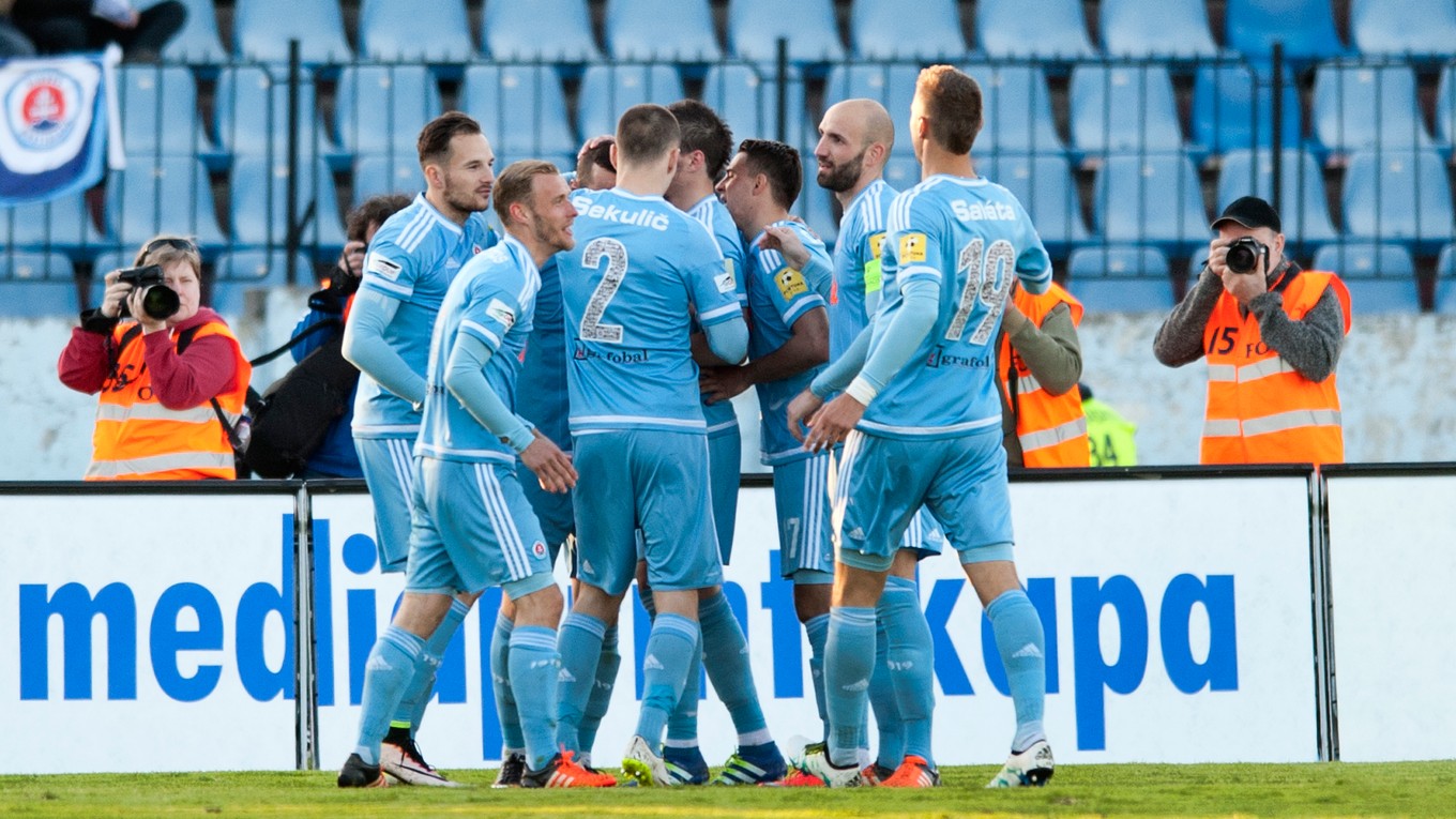 Slovanisti začínajú v pohári proti tímu zo IV. ligy. 