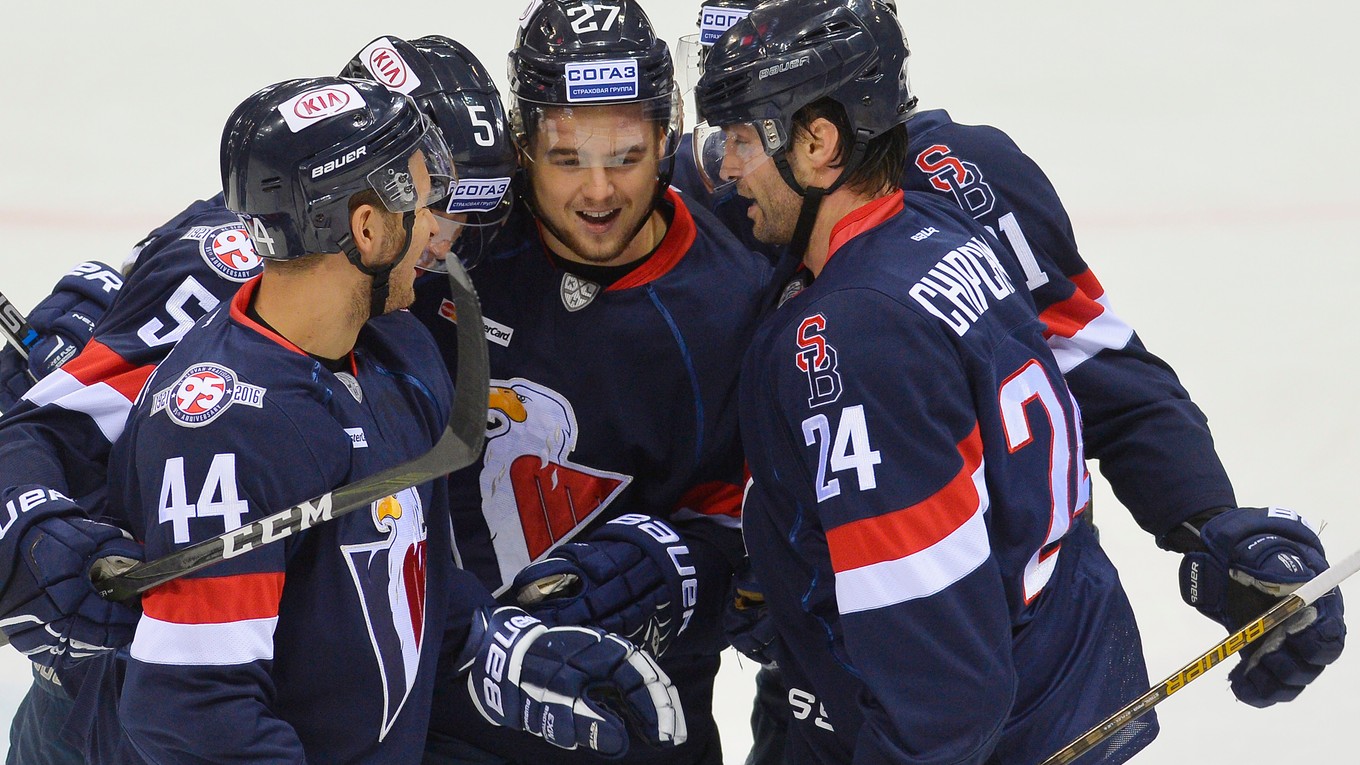 Hokejisti Slovana si pripísali ďalšie víťazstvo na ľade súpera.