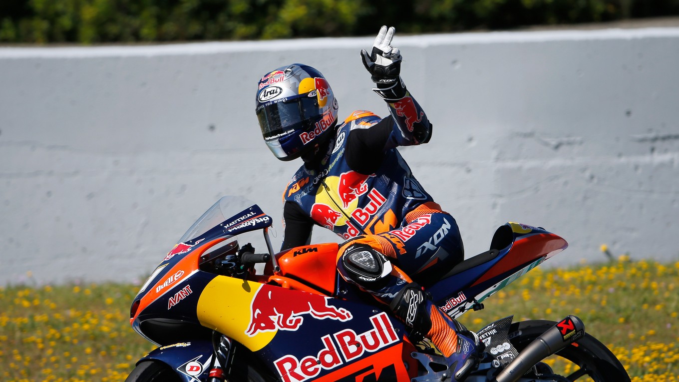 Brad Binder suverénne ovládol kategóriu Moto3 v tomto ročníku.