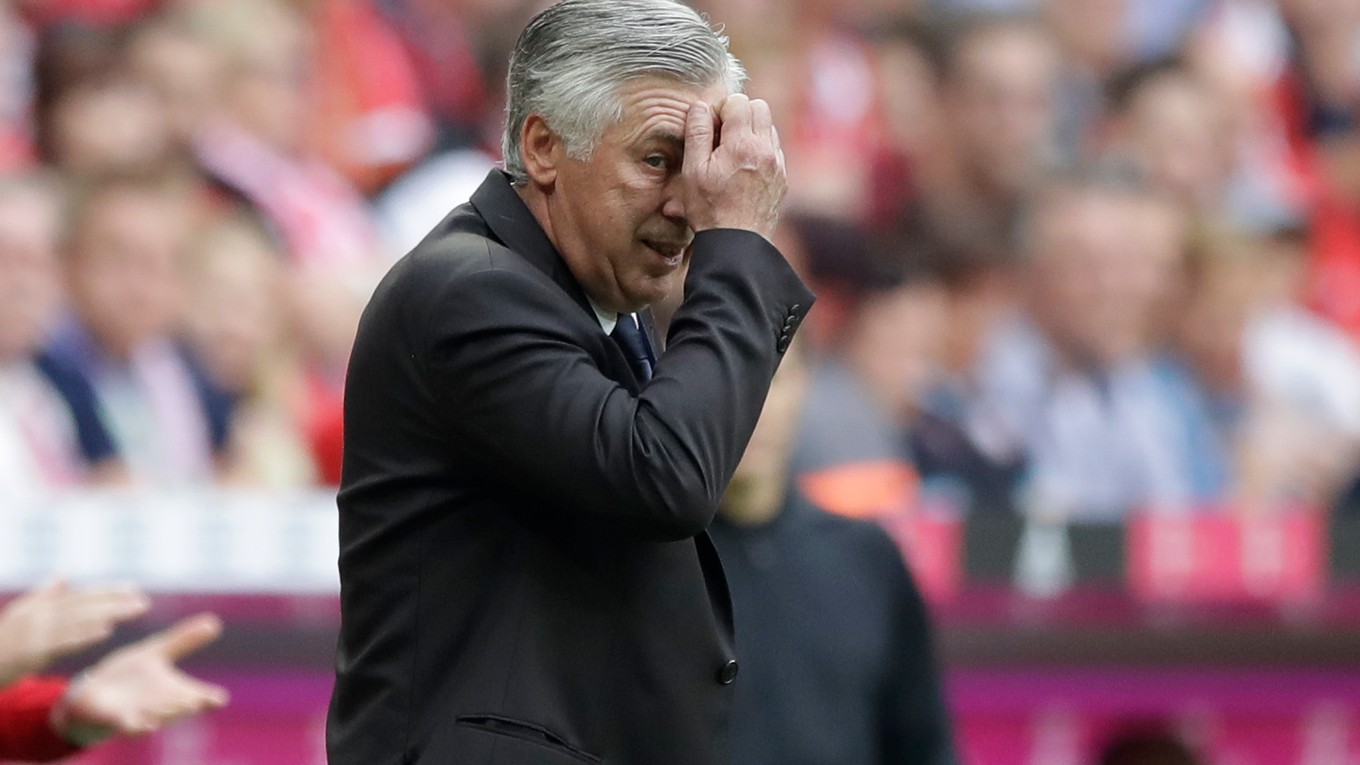 Tréner Bayernu Mníchov Carlo Ancelotti.