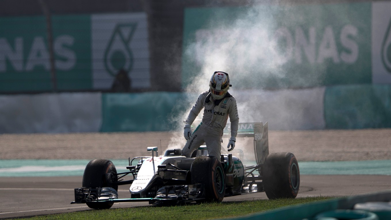 Hamiltonovi zhorel motor.