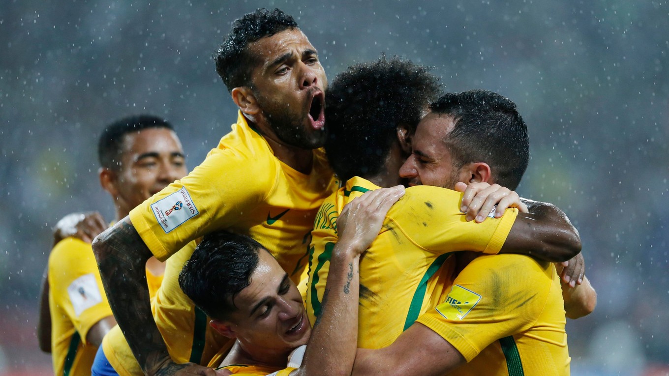 Futbalisti Brazílie majú výbornú formu. Od príchodu nového trénera Titeho vyhrali všetky štyri kvalifikačné stretnutia a prepracovali sa na čelo tabuľky.