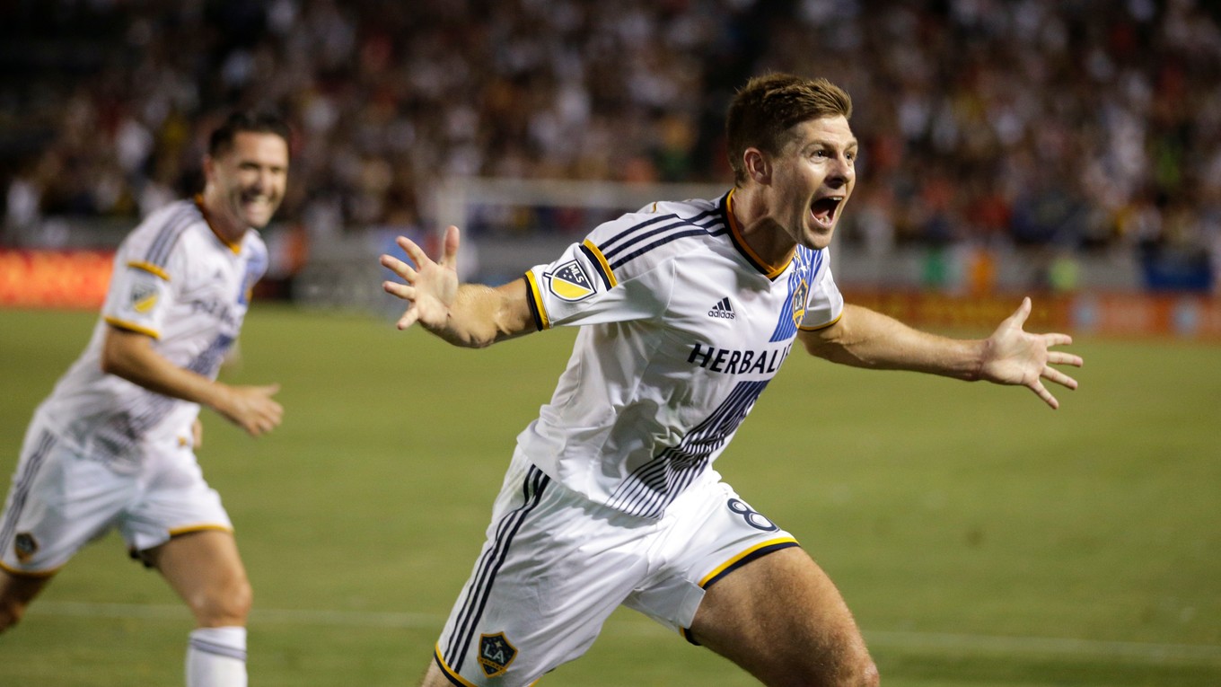 Steven Gerrard ukončil osemnásťmesačné hosťovanie v tíme Los Angeles Galaxy.