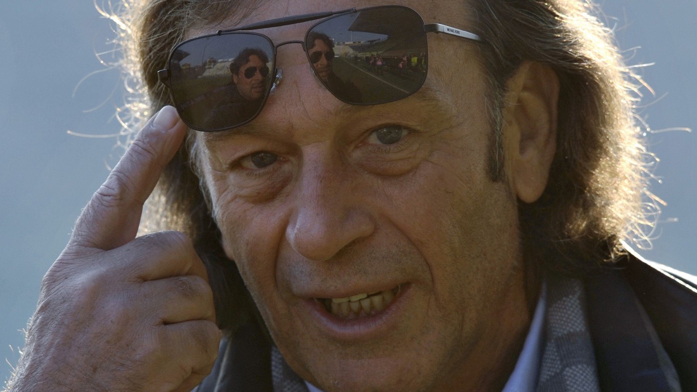 Massimo Cellino dostal dištanc za porušenie prestupových pravidiel.