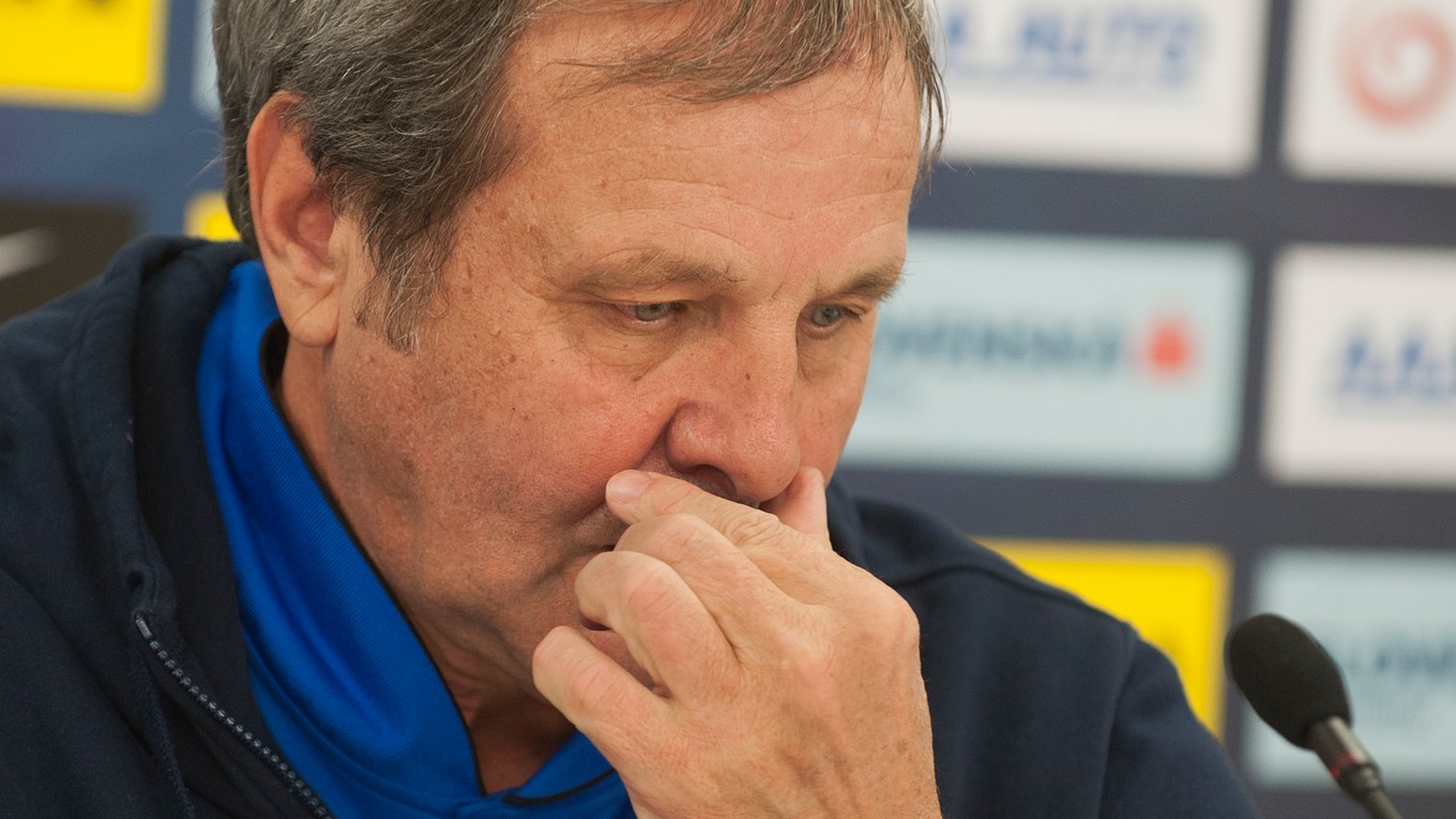 Ján Kozák v prvom zápase v kalendárnom roku svojich zverencov k víťazstvu nedoviedol.