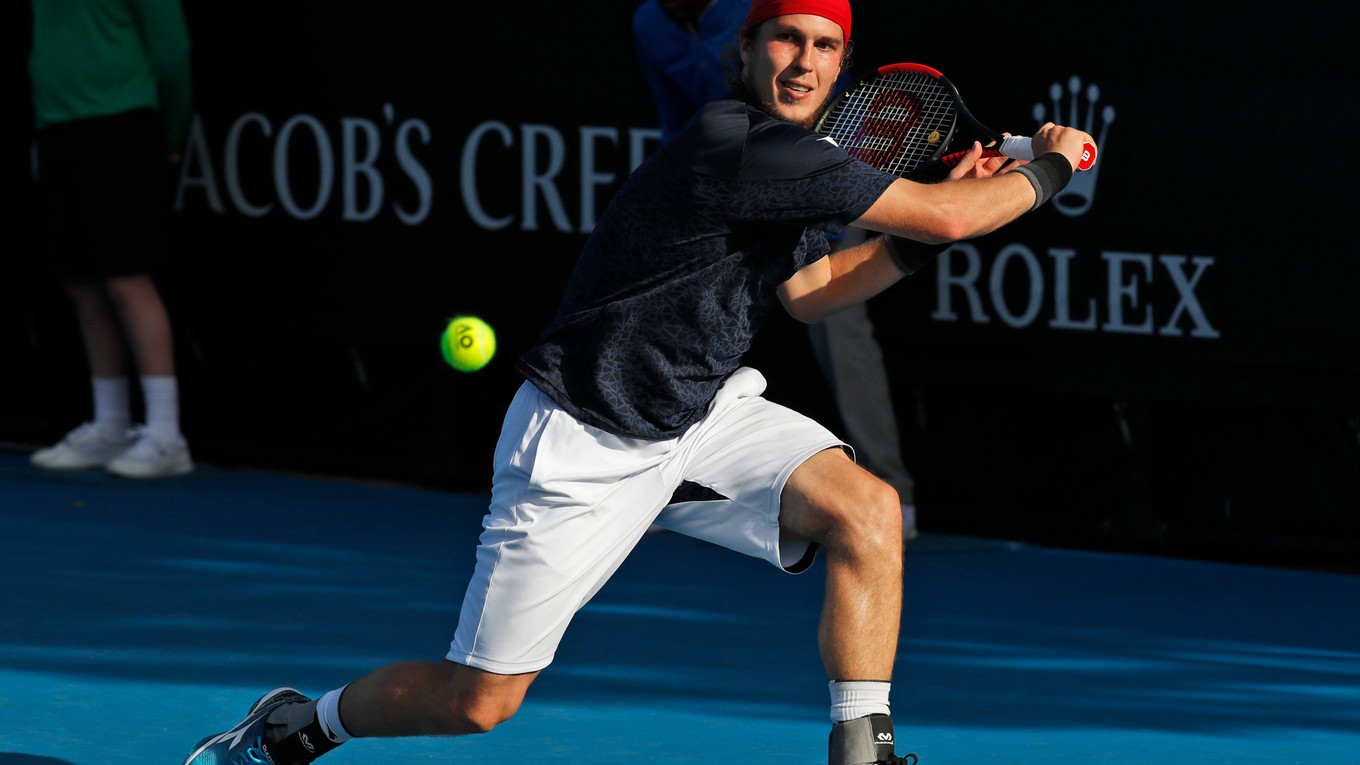 Lukáš Lacko postúpil do 2.kola na grandslamovom turnaji Australian Open v Melbourne.