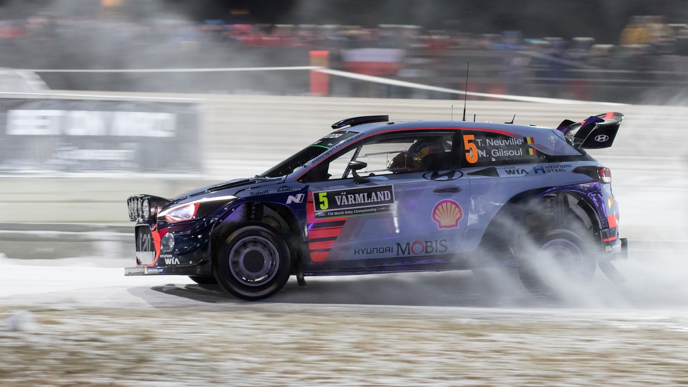 Thierry Neuville je zatiaľ vo Švédsku najrýchlejší.