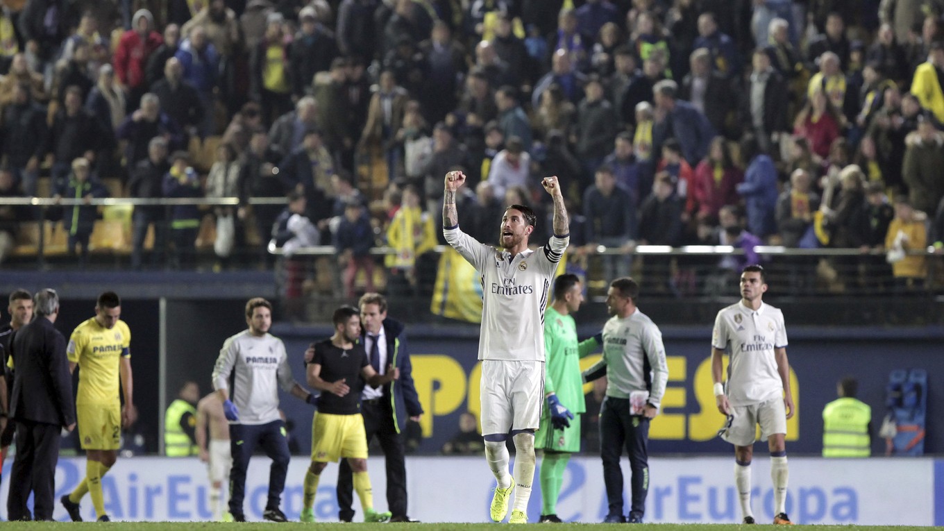 Kapitán Realu Madrid Sergio Ramos sa teší po víťazstve nad Villarrealom.