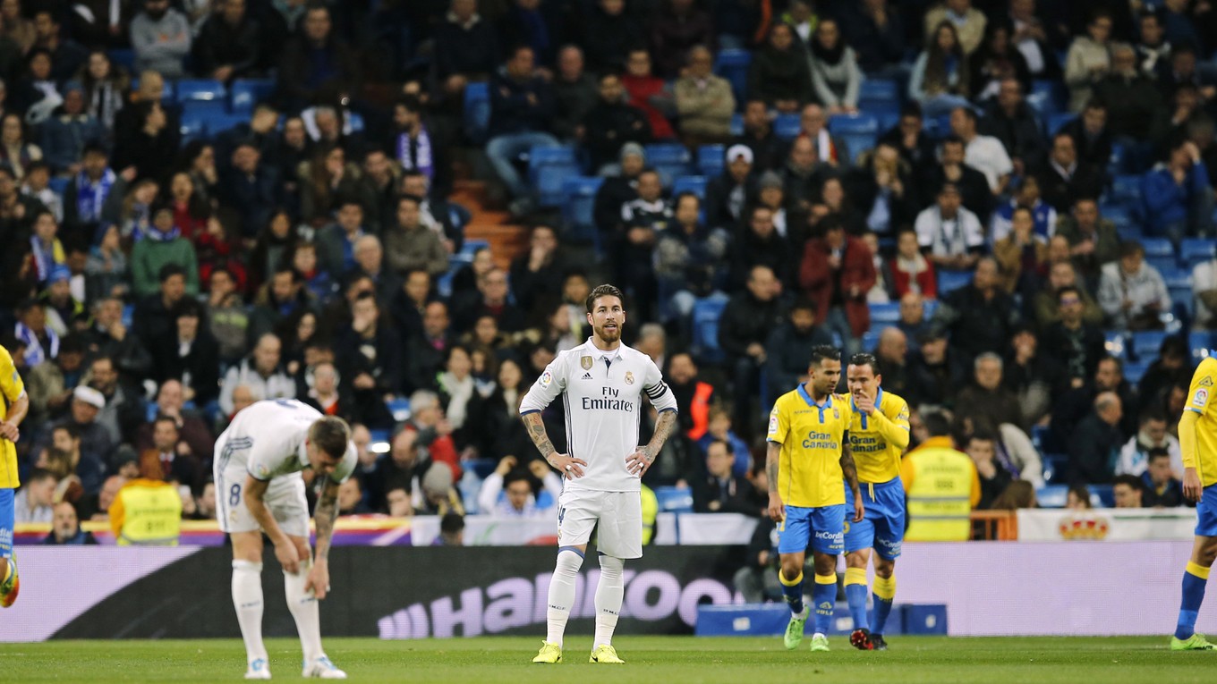 Hráči španielskeho klubu Real Madrid nevyužili v stredajšom stretnutí 25. kola La Ligy proti UD Las Palmas výhodu domáceho prostredia a so súperom z Kanárskych ostrovov iba remizovali 3:3.