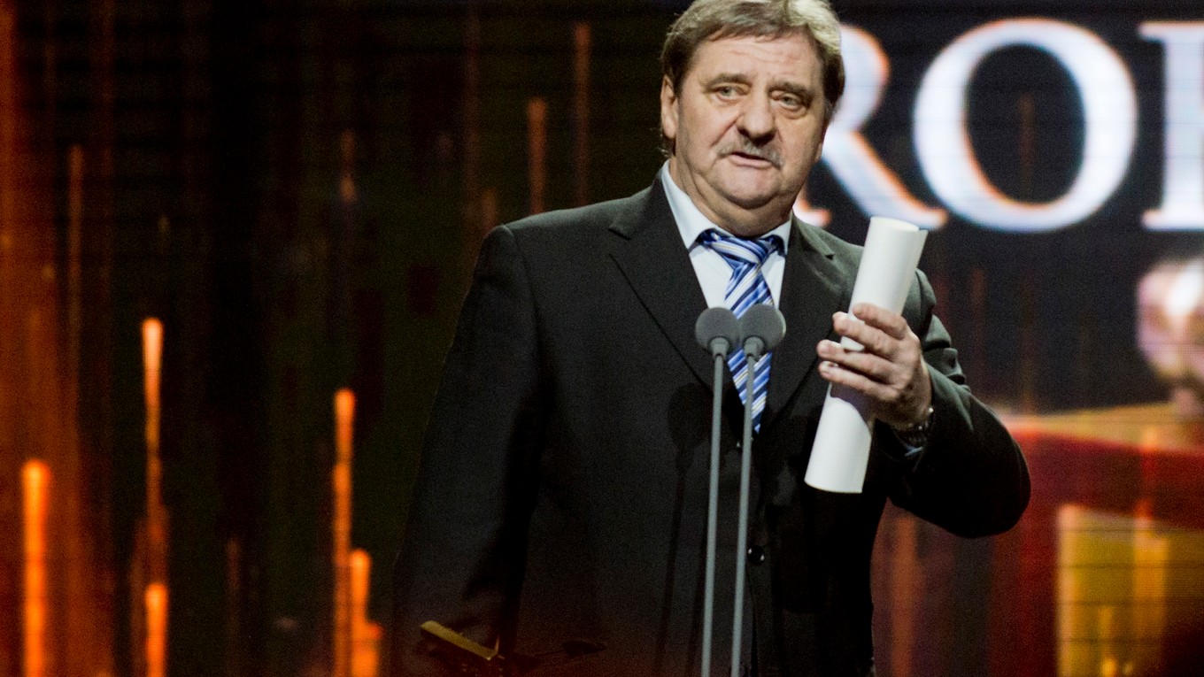 Otvorenia sa zúčastní aj legendárny Jozef Čapkovič, návštevníci budú môcť obdivovať jeho historické kopačky z finále majstrovstiev Európy 1976.