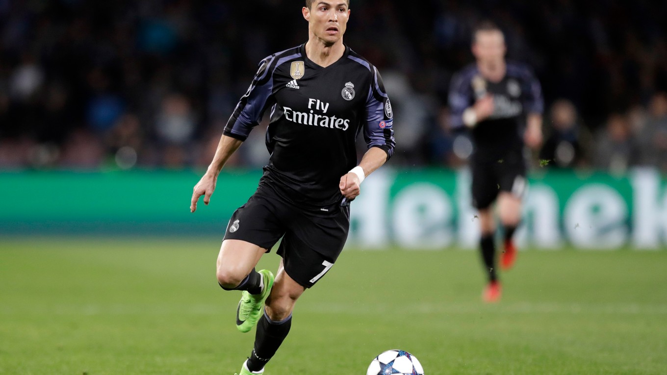 Cristiano Ronaldo je jednou z najväčších osobností vo svete futbalu.