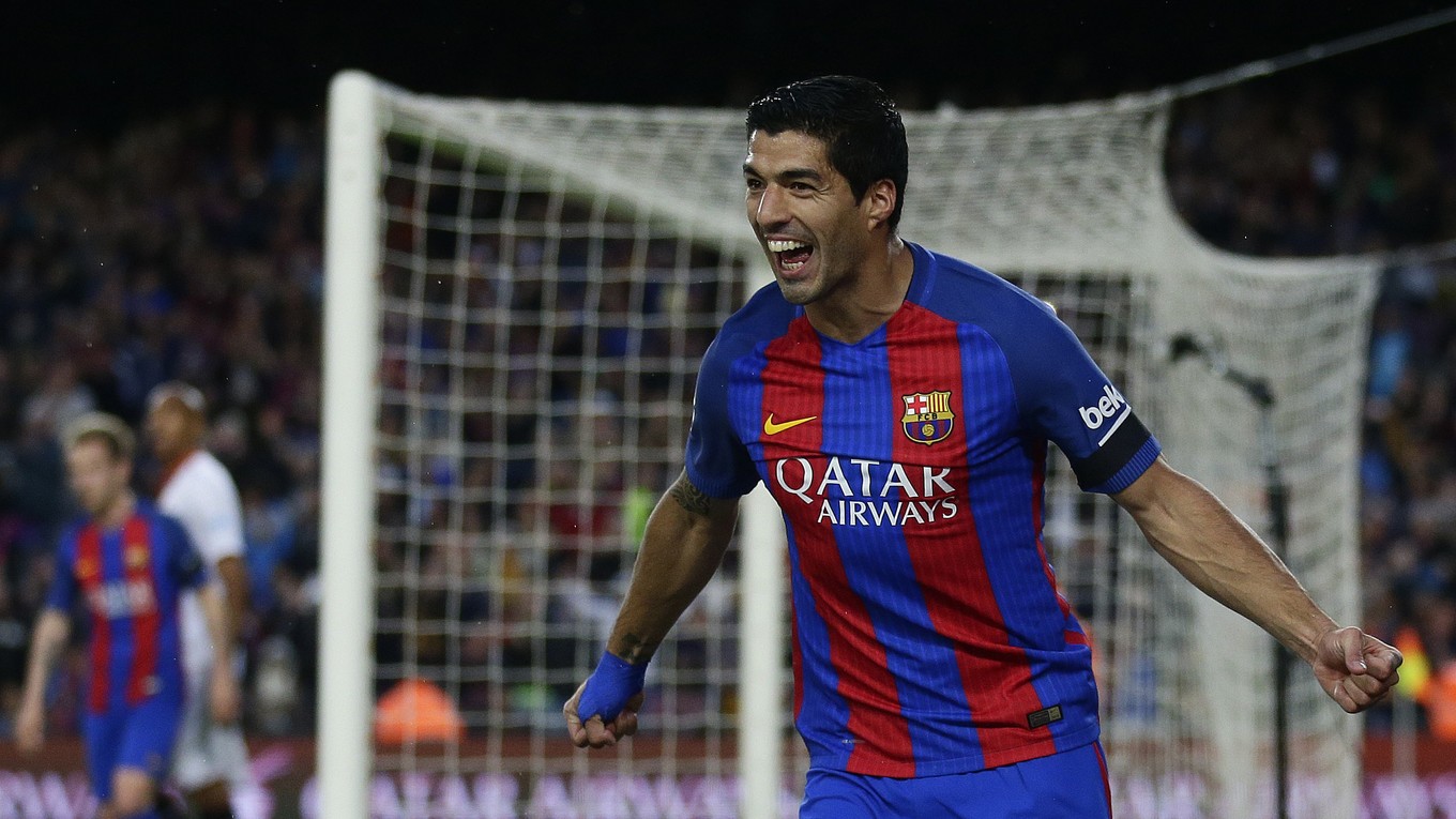 Luis Suárez sa parádne trafil.