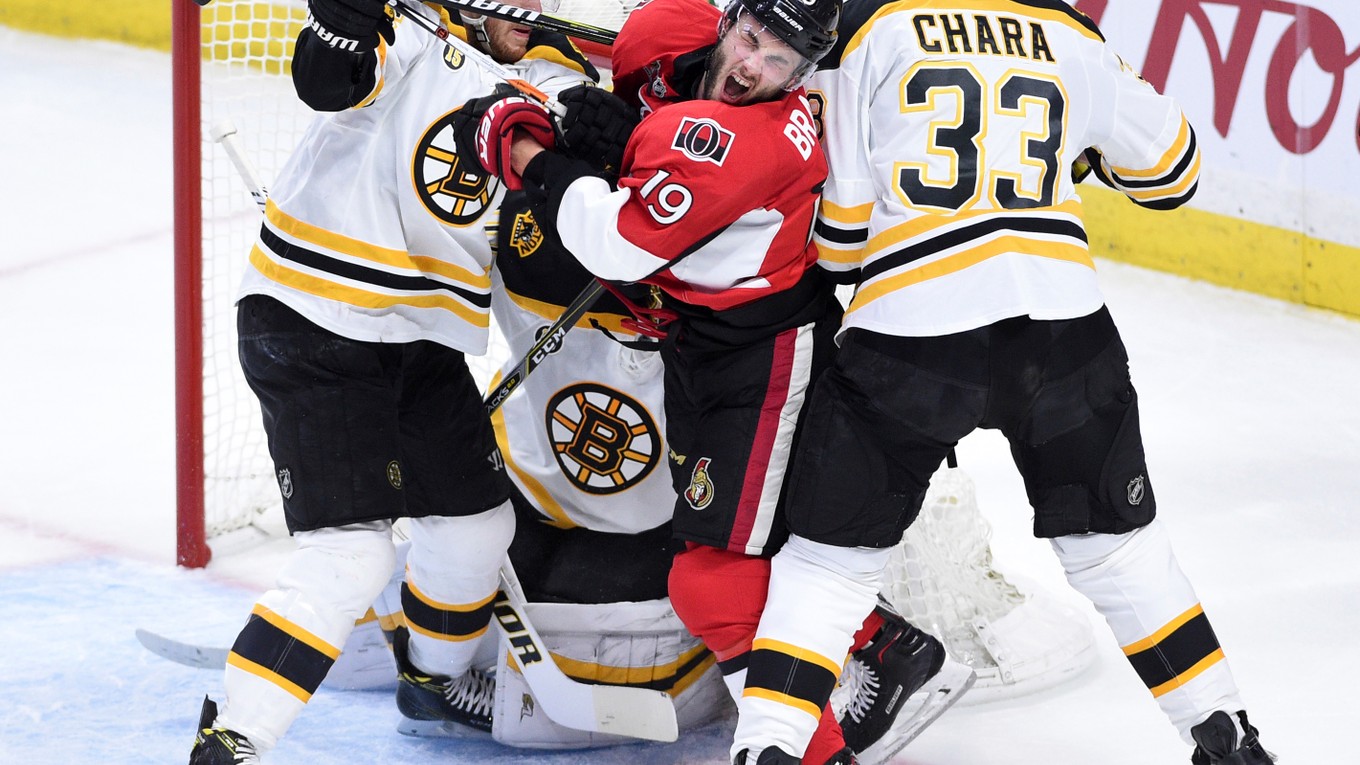 Hokejisti Bostonu prehrali druhý zápasy play-off s Ottawou.