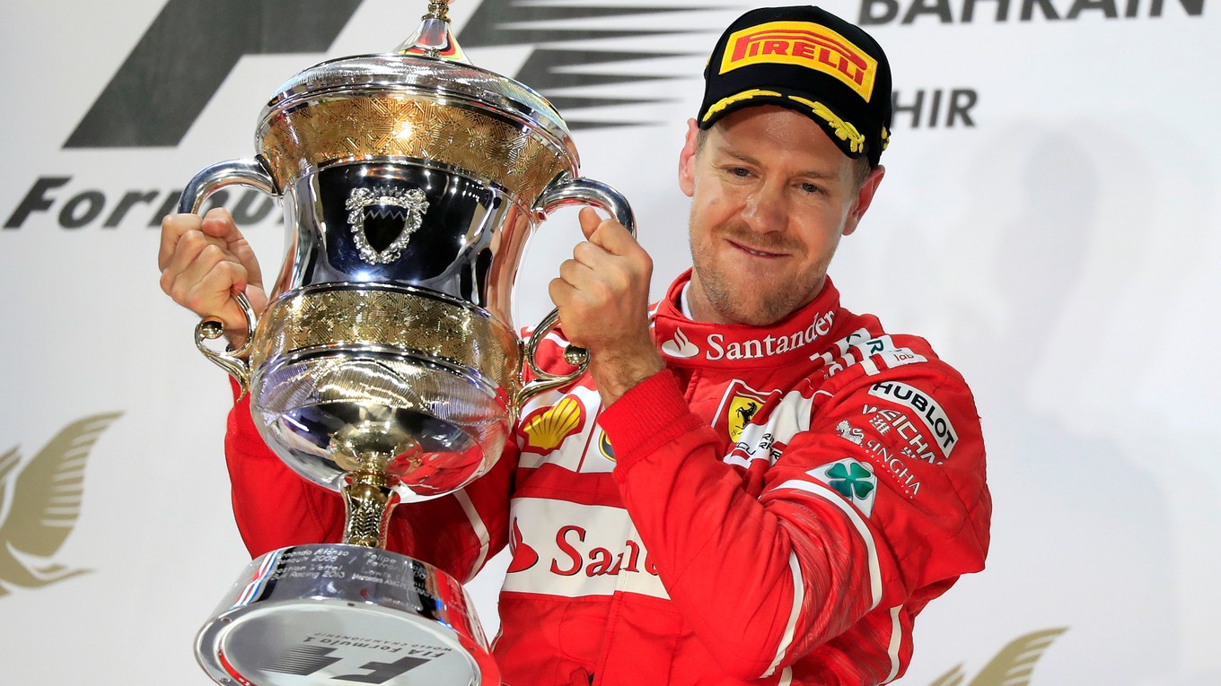 Sebastian Vettel sa tešil z víťazstva na Veľkej cene Bahrajnu.