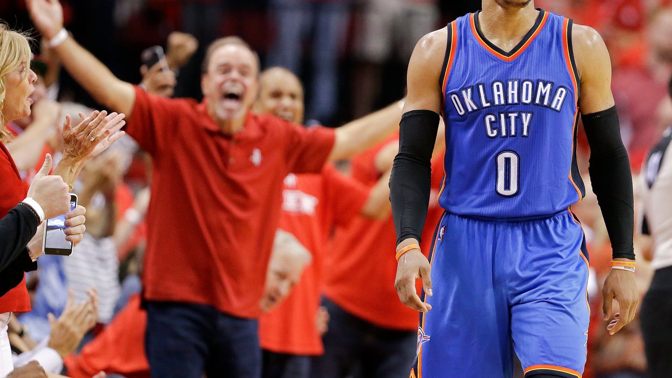 Russell Westbrook je oporou Oklahomy, ktorá však opäť prehrala.