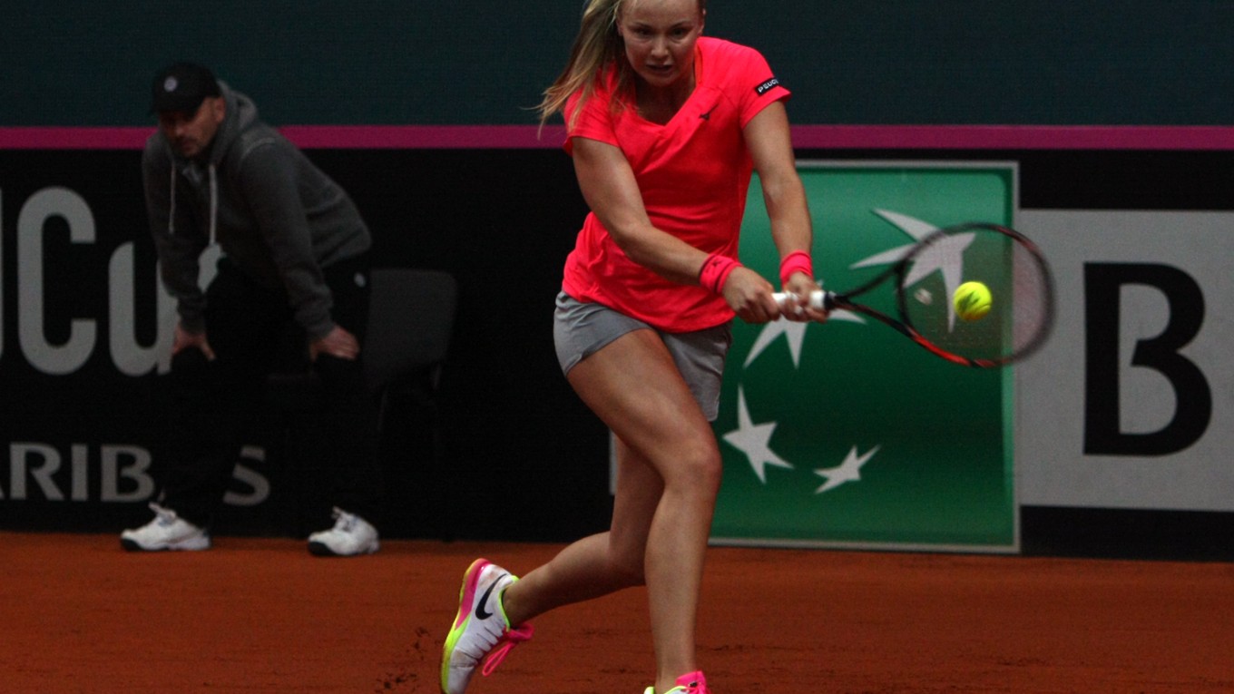 Rebecca Šramková počas zápasu s Bertensovou.