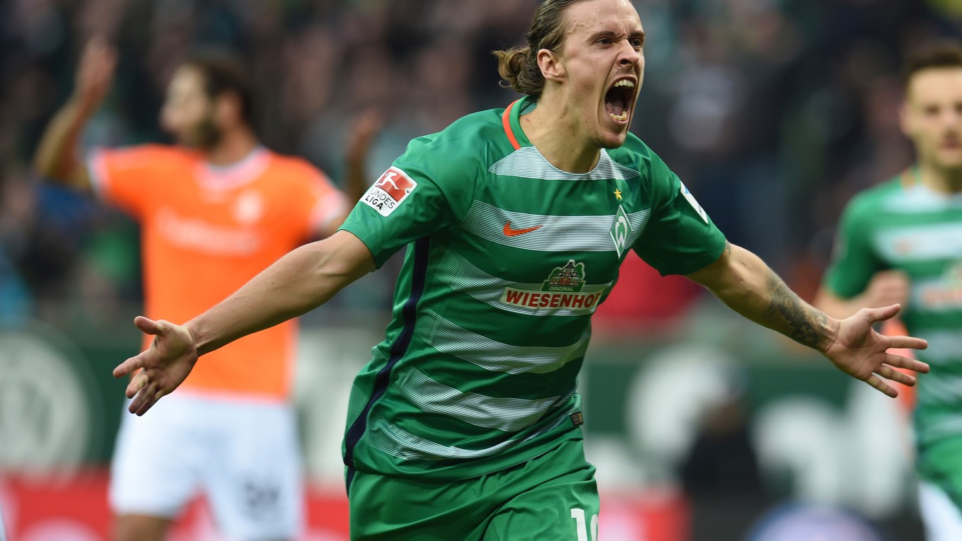 Max Kruse momentálne strieľa góly v drese Werderu Brémy.