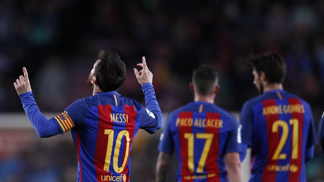 Zdrvujúce víťazstvo FC Barcelona nad Osasunou 7:1 v stredajšom súboji 34. kola La Ligy prinieslo aj gólovú premiéru Javiera Mascherana v drese FC Barcelona - po bezmála siedmich rokoch.