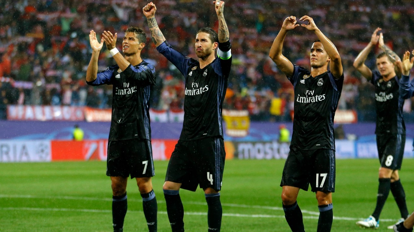 Hráči Realu Madrid sa tešia z postupu do finále Ligy majstrov.