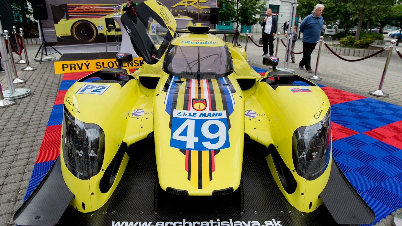 Pretekársky špeciál tímu ARC Bratislava.