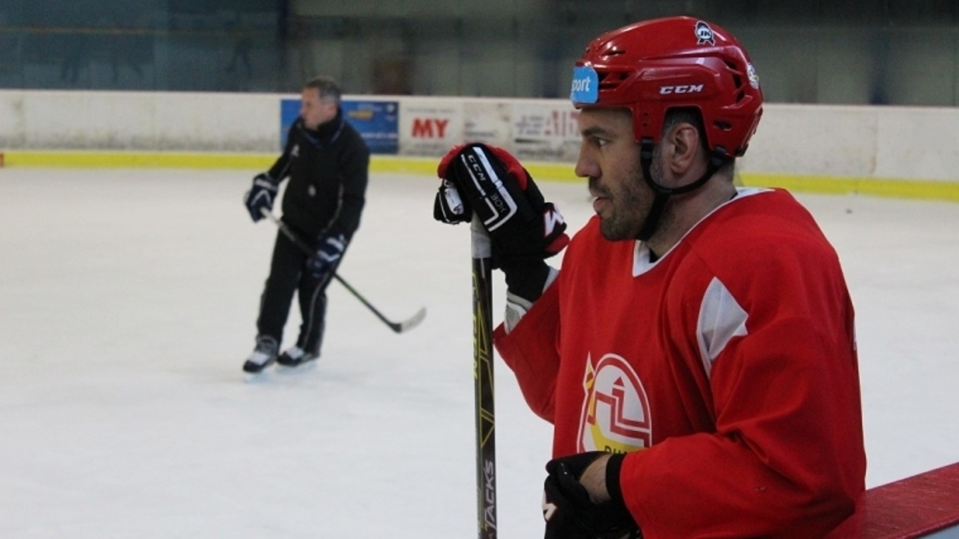 Peter Frühauf už trénuje s Duklou.