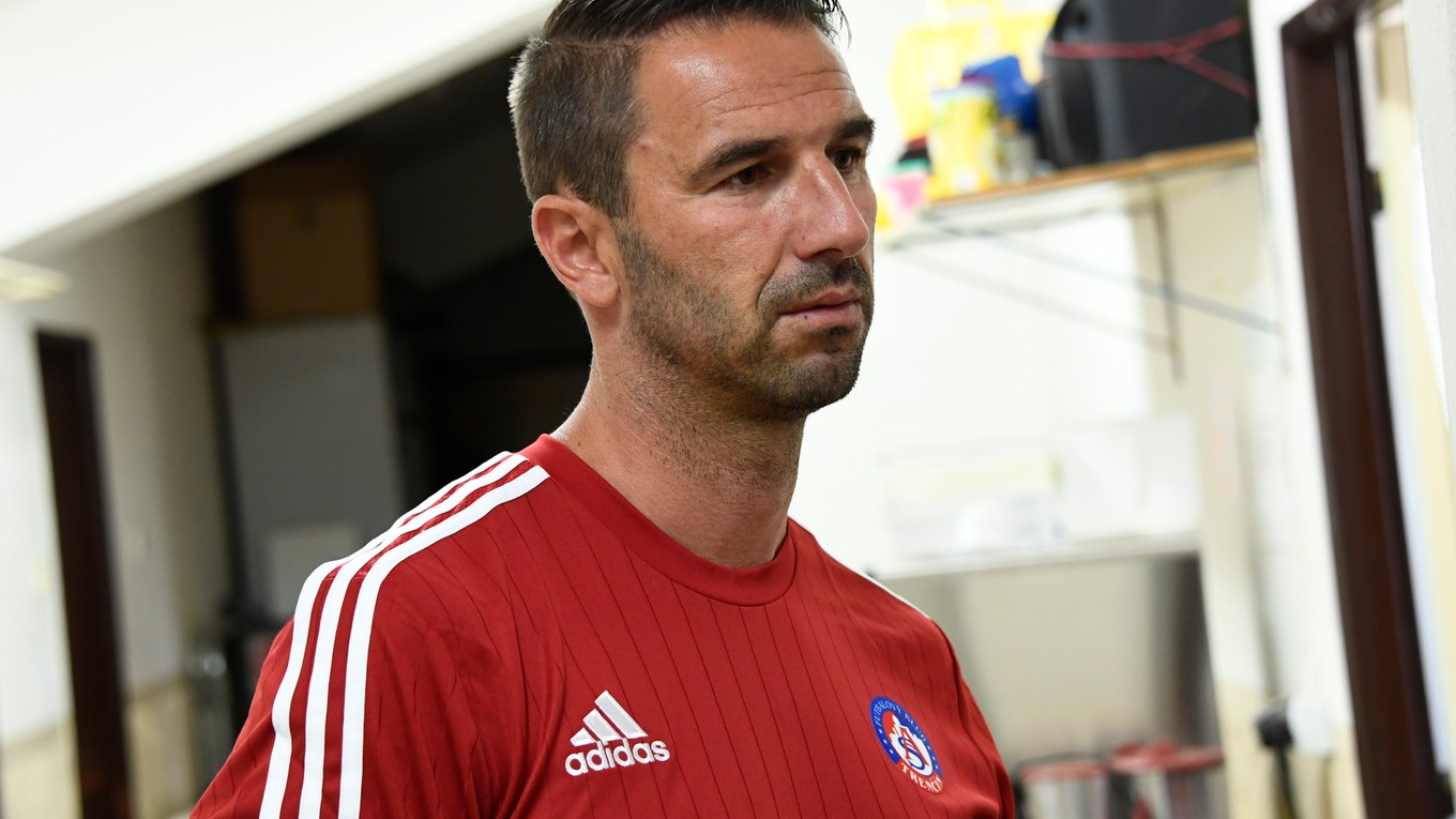 Martin Ševela zostáva trénerom AS Trenčín