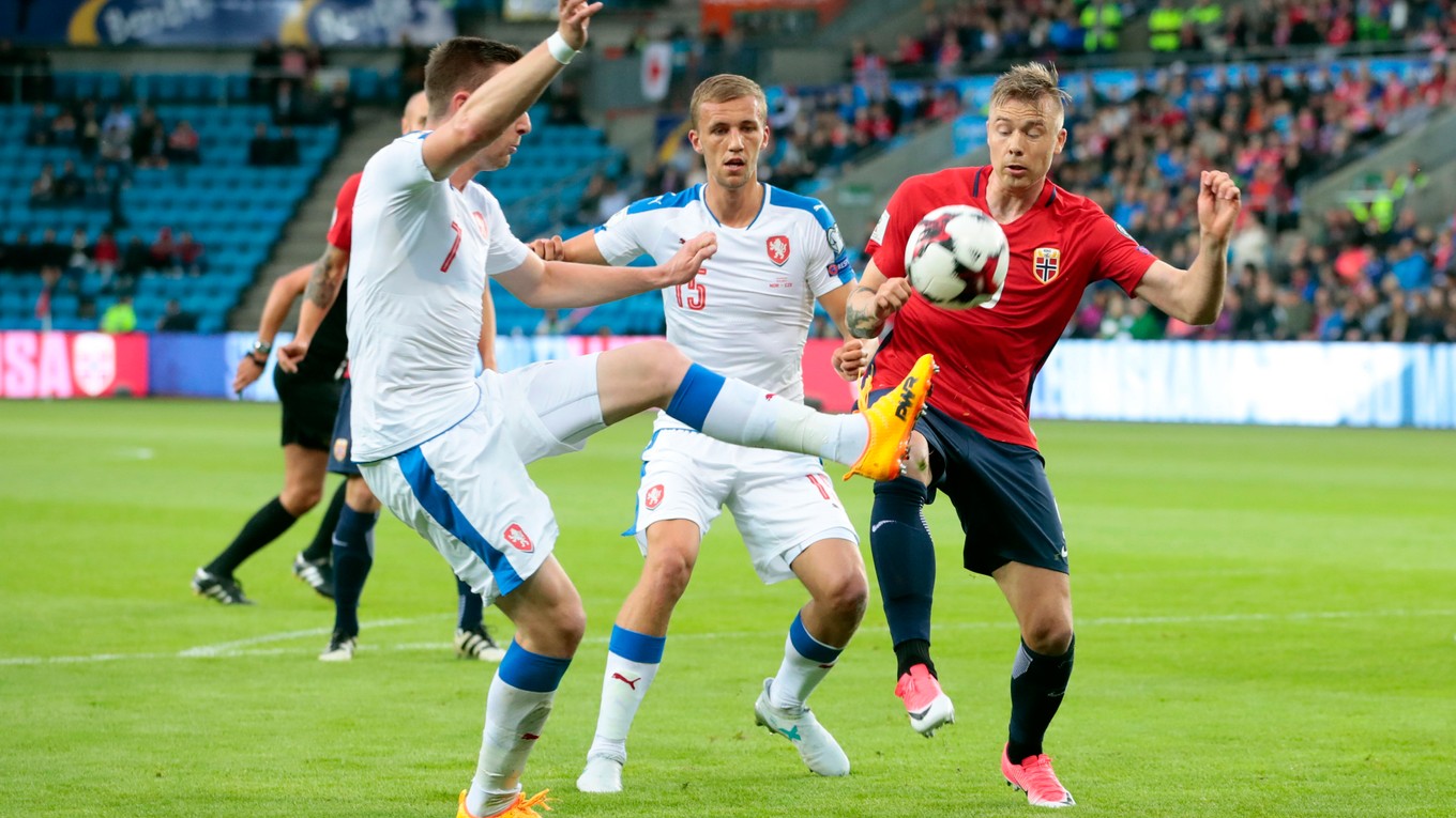 Futbalisti Česka remizovali v Nórsku 1:1.