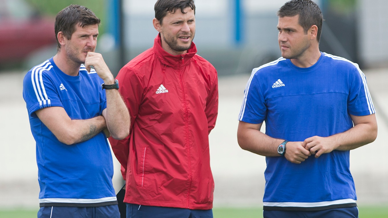 Branislav Fodrek (vpravo) bude asistentom nového trénera Rossiho.