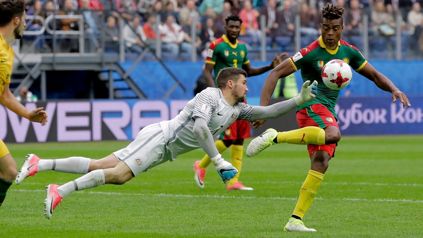 Futbalisti Kamerunu remizovali vo svojom druhom zápase v B-skupine Pohára konfederácií FIFA s Austráliou 1:1.