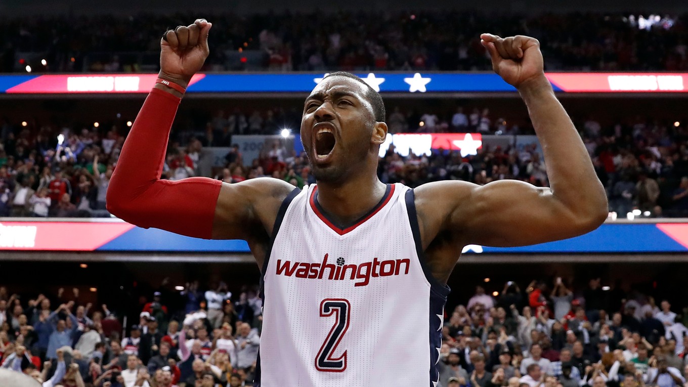 John Wall predĺžil zmluvu s Washingtonom.