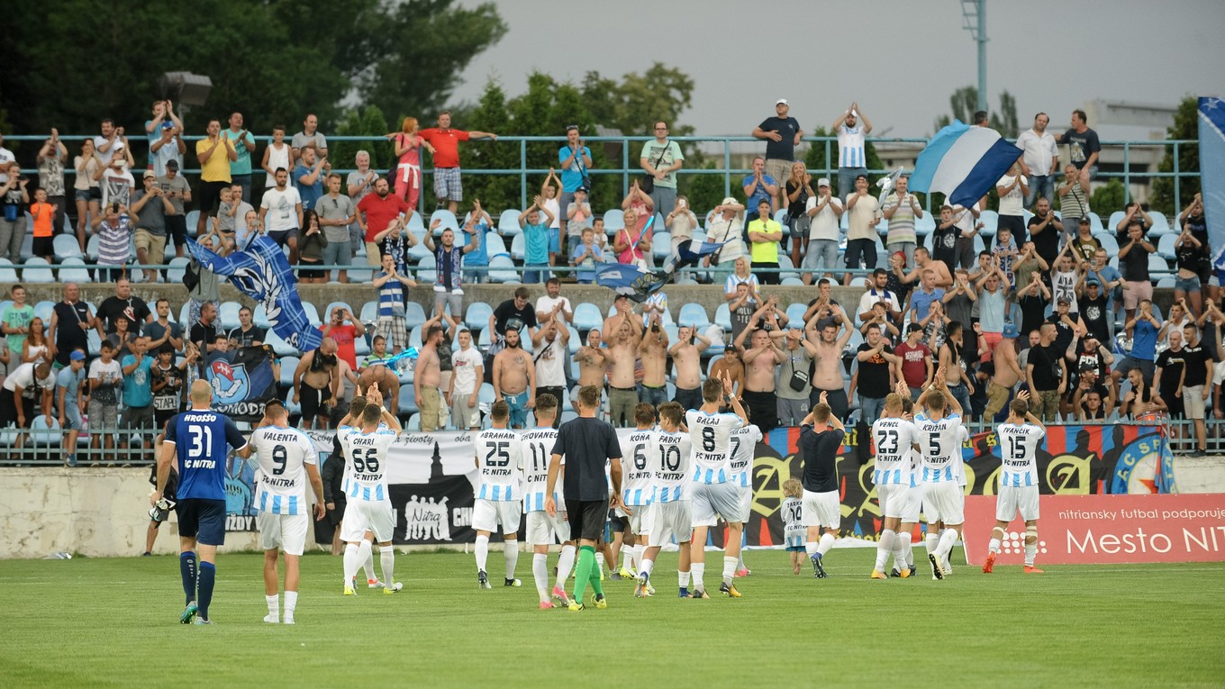 Futbalisti Nitry hneď po návrate do najvyššej súťaže dosiahli veľmi cenné víťazstvo.
