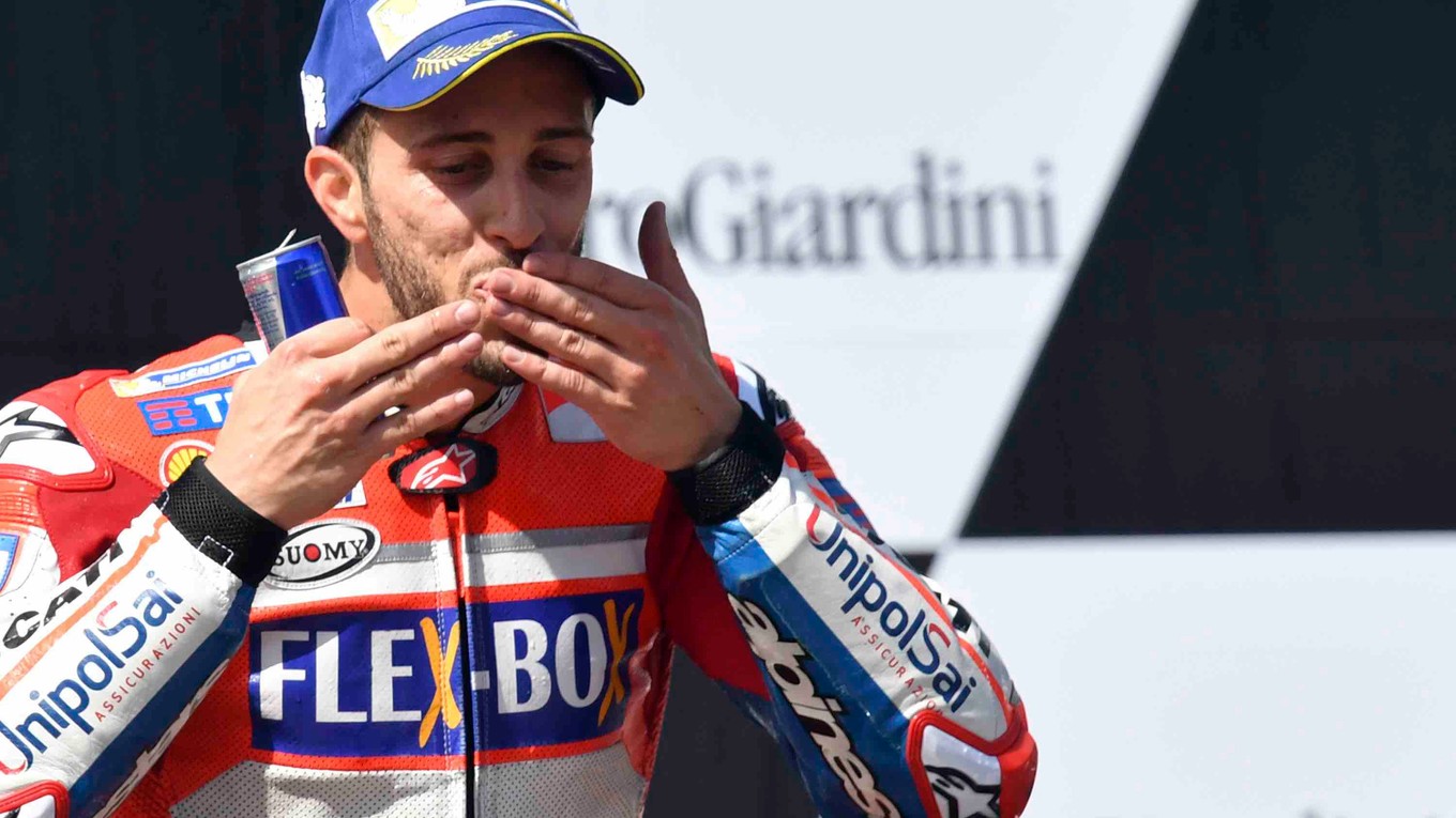Taliansky jazdec Andrea Dovizioso na Ducati dosiahol v nedeľu tretie víťazstvo v tejto sezóne.