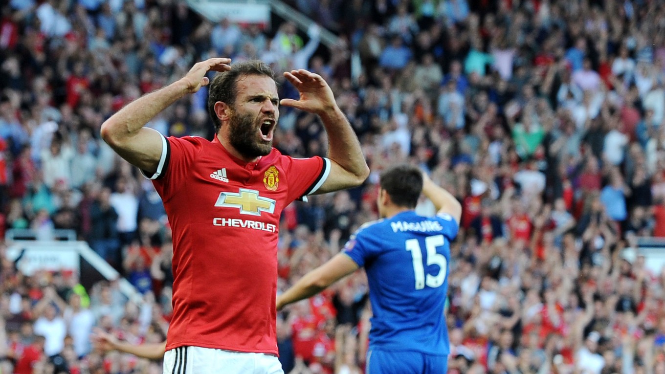 Juan Mata sa spolupodieľal na víťazstve Manchestru United proti Leicestru City.