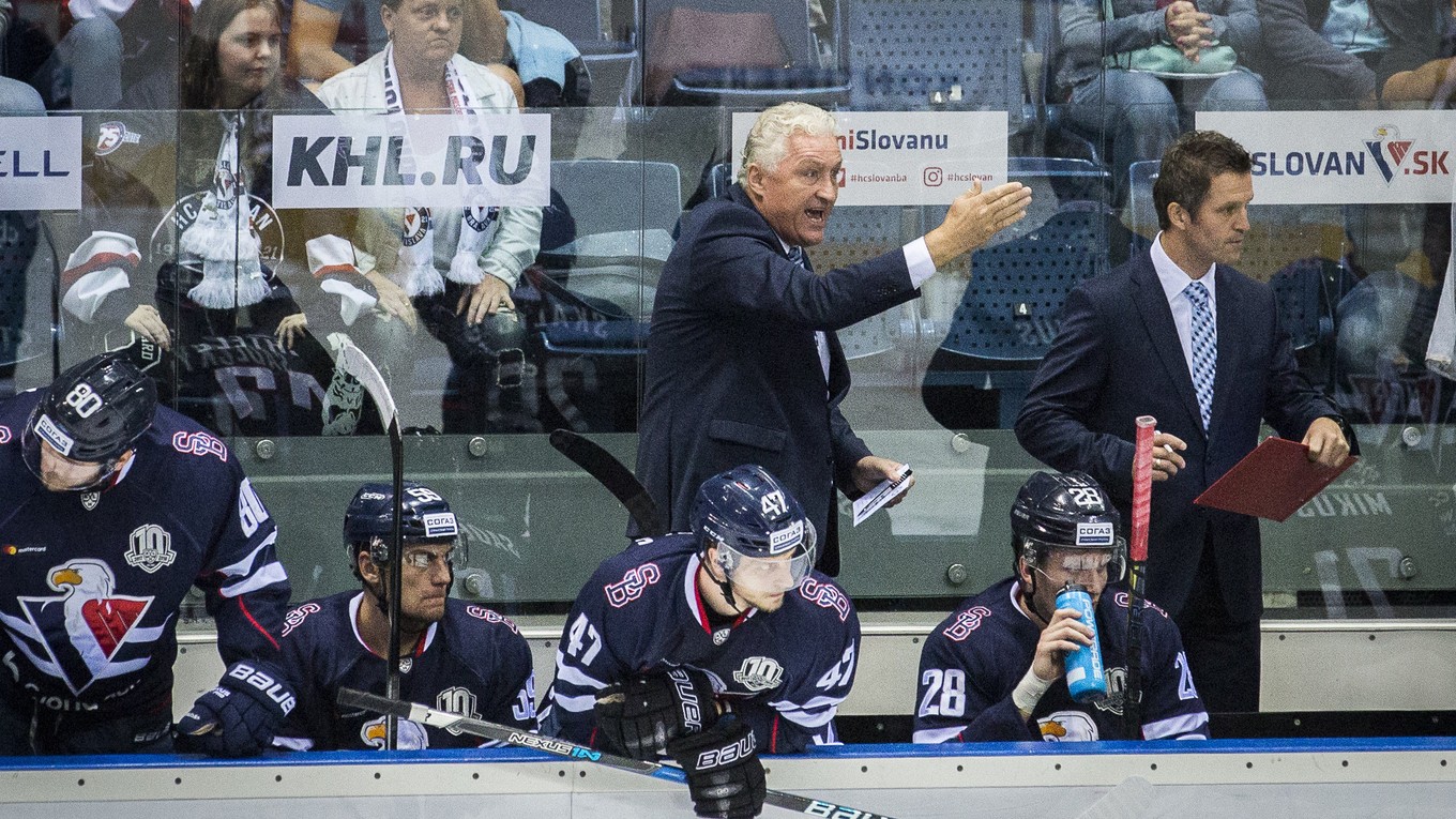 Slovan nedokáže ťahať dlhšie série vyhraných duelov.