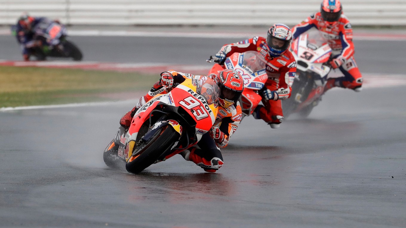 Španielsky jazdec Marc Márquez ovládol nedeľňajšiu Veľkú cenu San Marína.