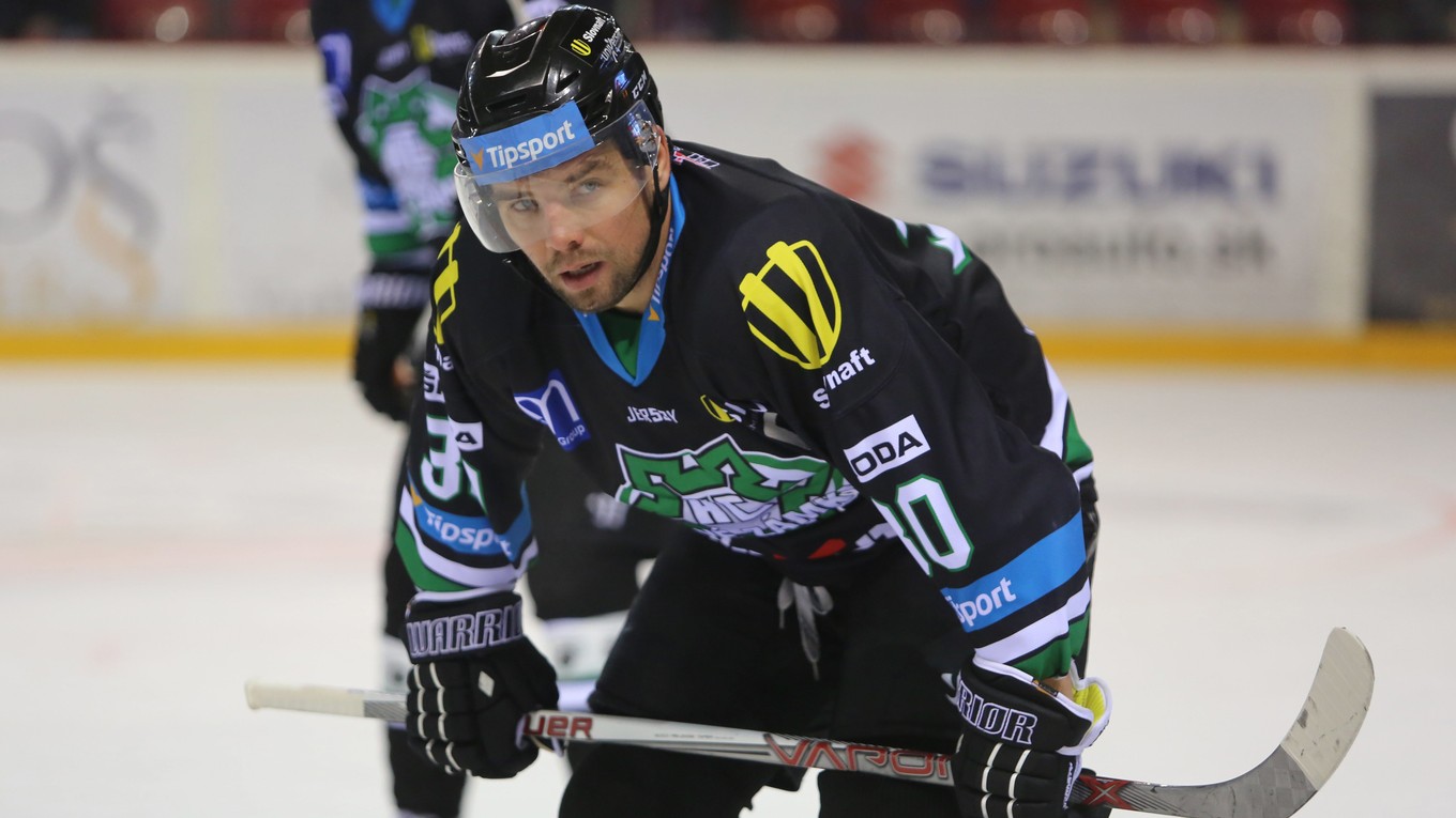 Michal Hudec v drese Nových Zámkov.