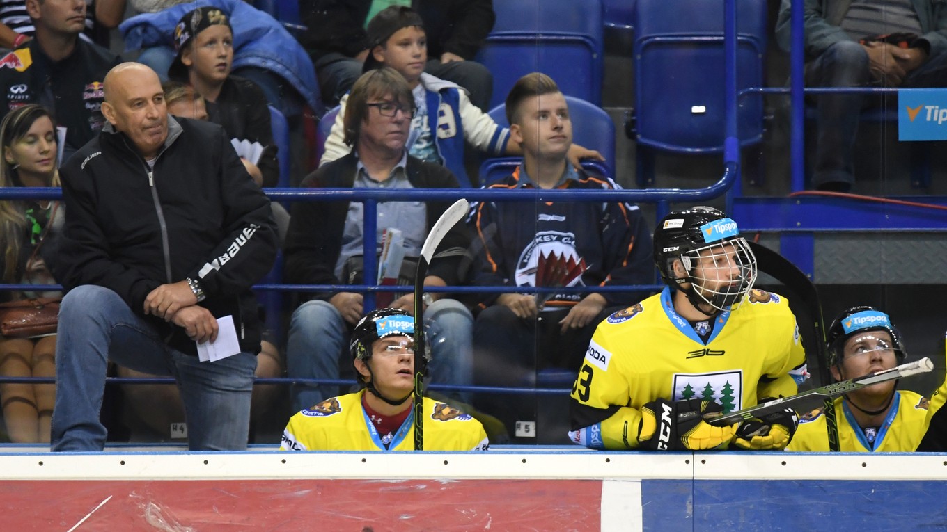 Nepresvedčivé výsledky hokejistov HC 07 Orin Detva vyústili do zmeny na trénerskom poste. 