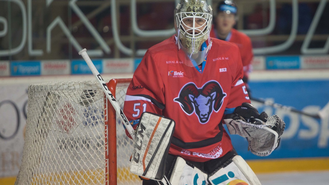 Nathan Lawson v minulej sezóne pôsobil v Banskej Bystrici.
