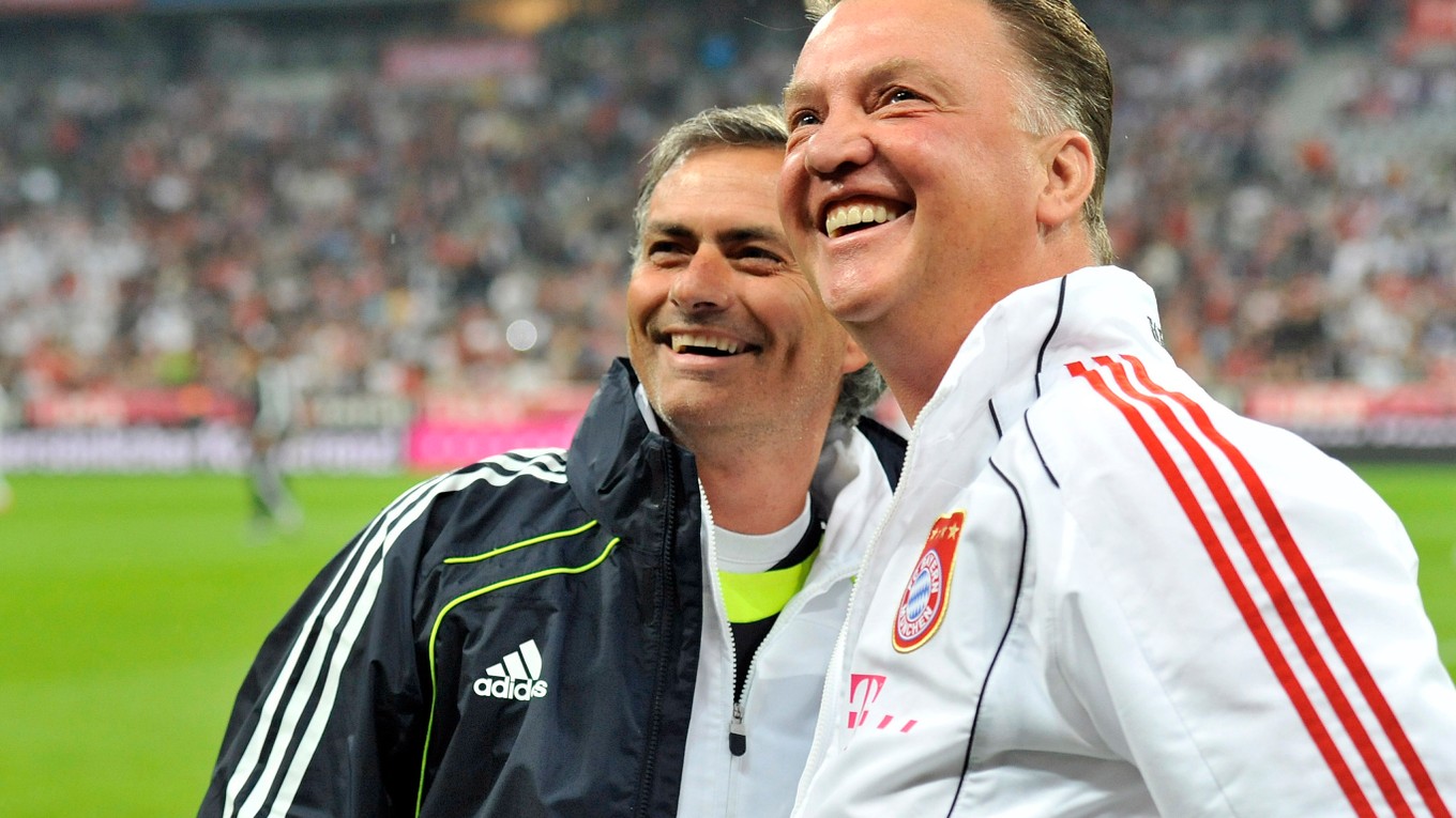 Louis van Gaal a José Mourinho.
