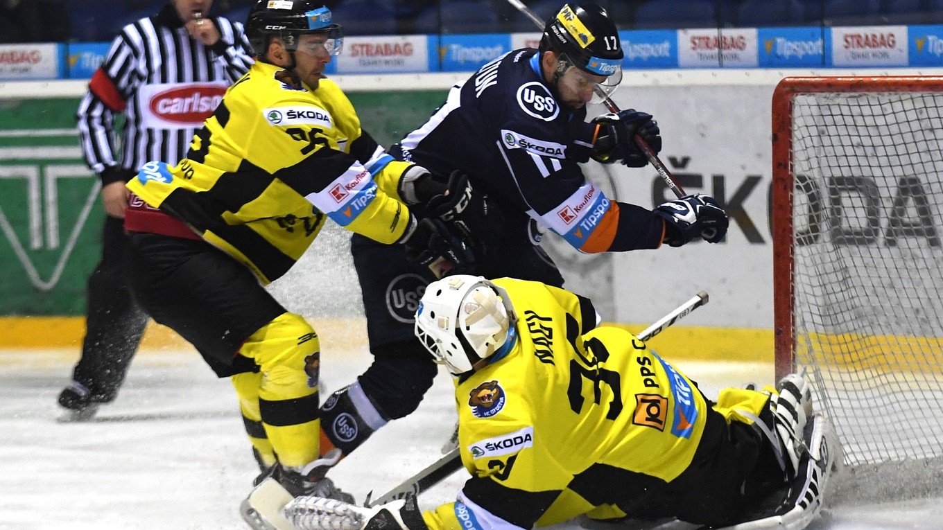 Hráči Detvy zakončili náročný program zápasom 19. kola na ľade Košíc.