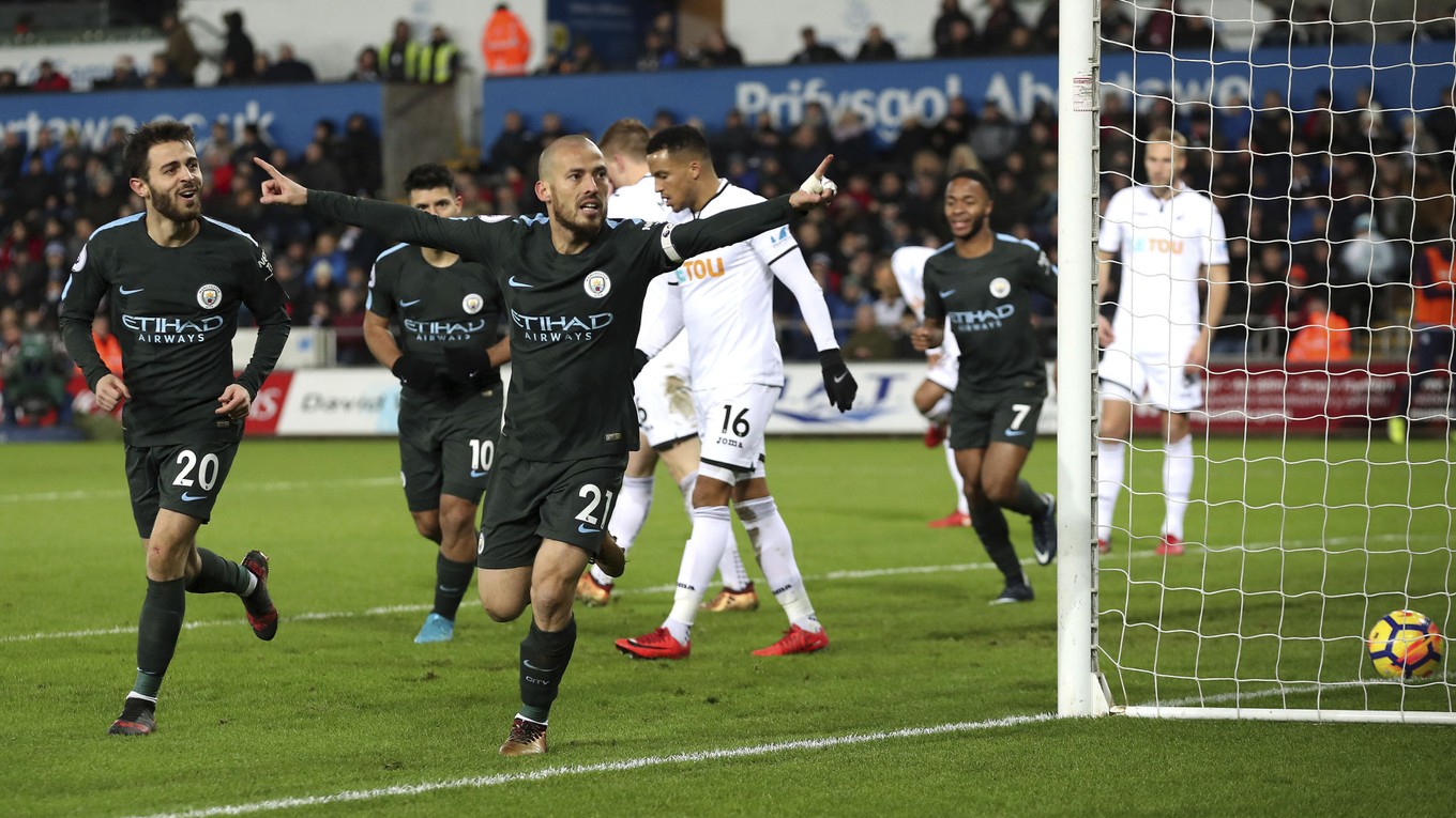 Manchester City strelil Swansea štyri góly.