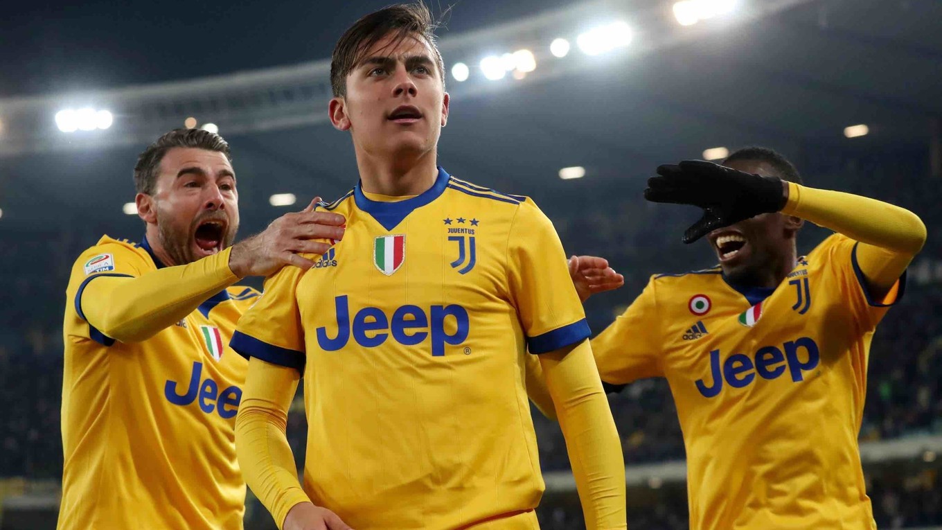 O triumf Juventusu sa v najväčšej miere pričinil Argentínčan Paulo Dybala (uprostred). Dal dva góly.