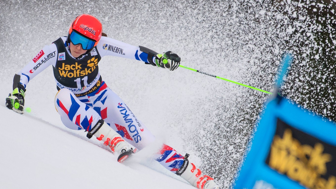 Petra Vlhová bude v druhom kole obrovského slalomu útočiť zo zadných pozícií.