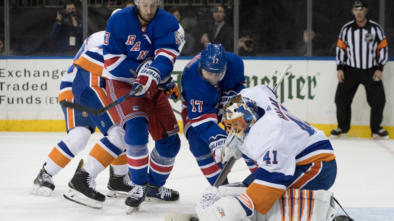 Jaroslav Halák vychytal víťazstvo New York Islanders.