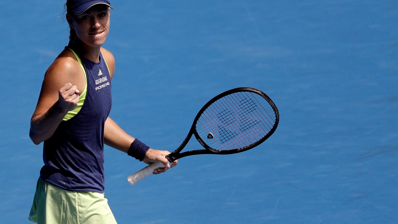 Nemecká tenistka Angelique Kerberová postúpila do semifinále Australian Open.