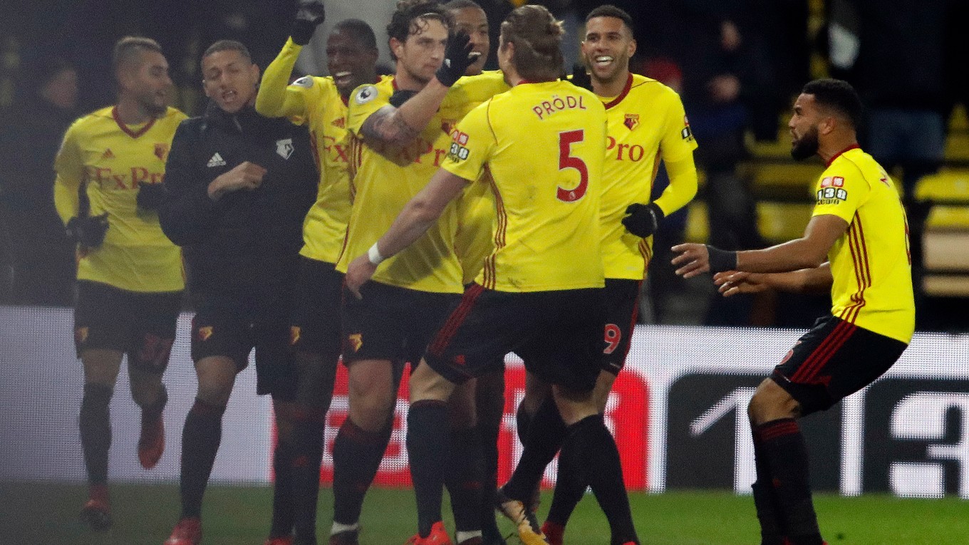 Watford využil vylúčenie Chelsea a dal jej štyri góly.