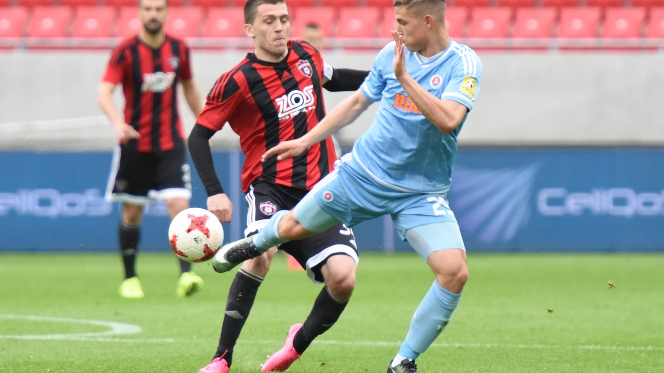 Lukáš Greššák v zápase Fortuna ligy proti Slovanu Bratislava.