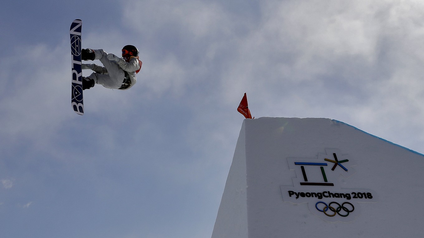 Americký snoubordista Redmond Gerard získal zlatú medailu v disciplíne slopestyle.